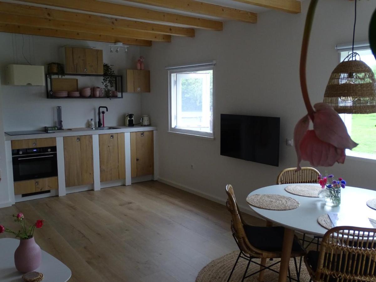 De Tulp Bed and Breakfast Noordgouwe Exteriör bild