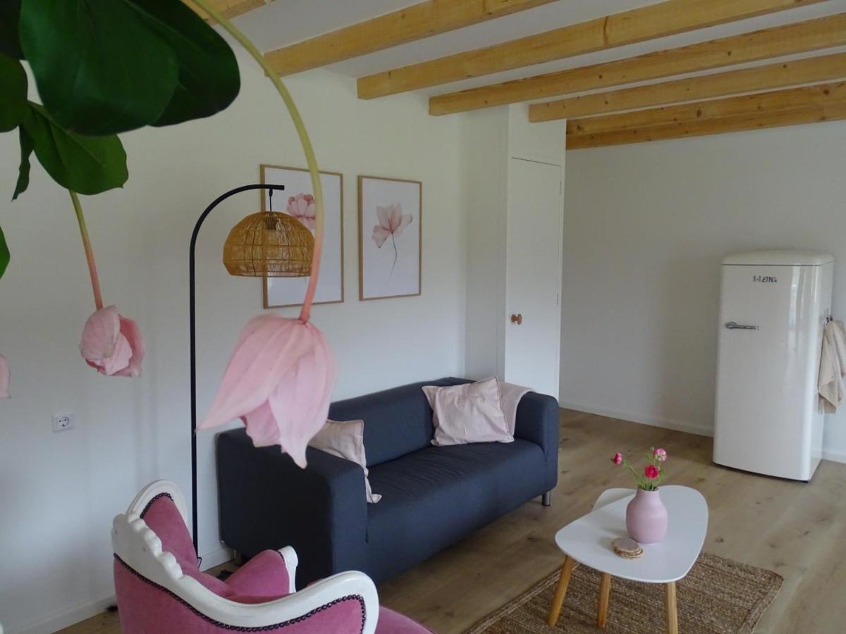De Tulp Bed and Breakfast Noordgouwe Exteriör bild