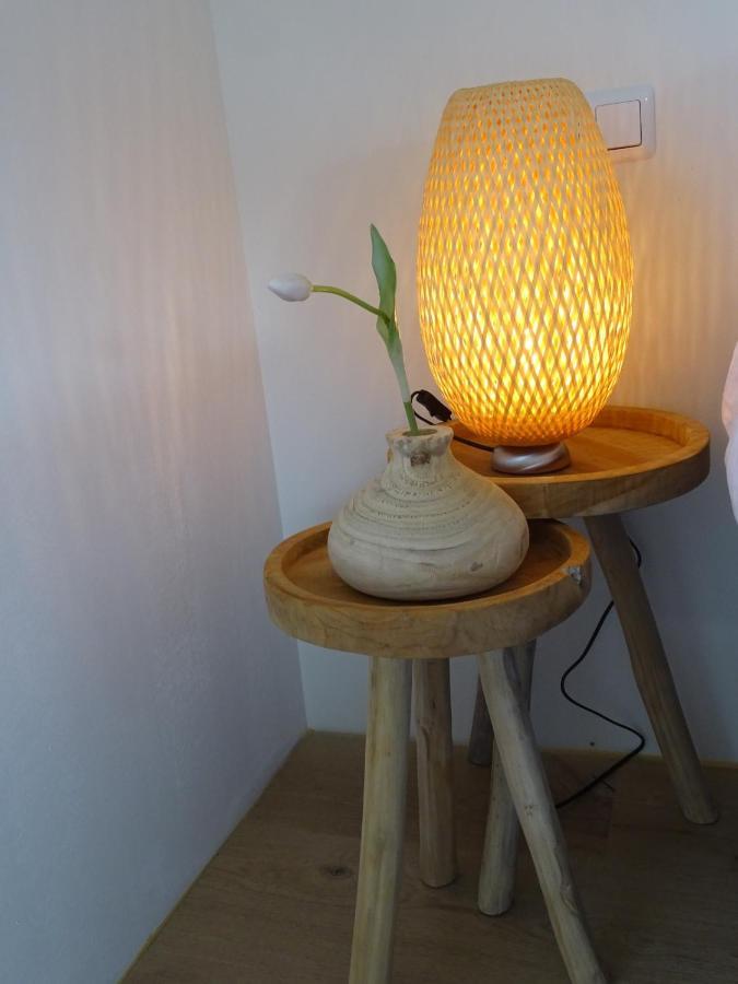 De Tulp Bed and Breakfast Noordgouwe Exteriör bild